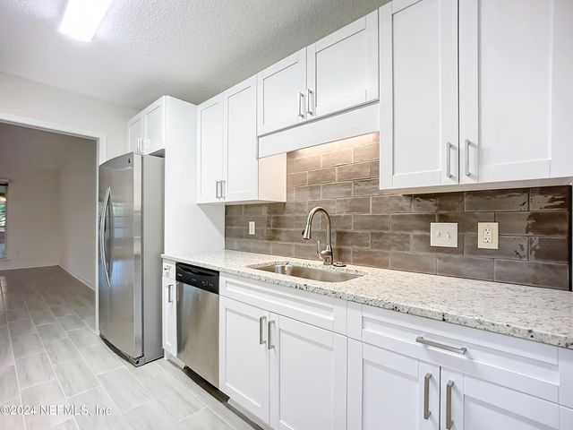 5509 BLOOMWOOD Court, Fleming Island, FL 32003