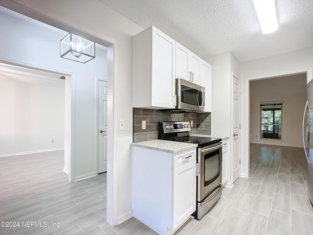 5509 BLOOMWOOD Court, Fleming Island, FL 32003