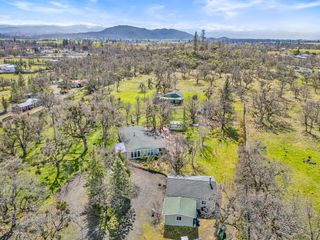 349 Capri Drive, Eagle Point, OR 97524