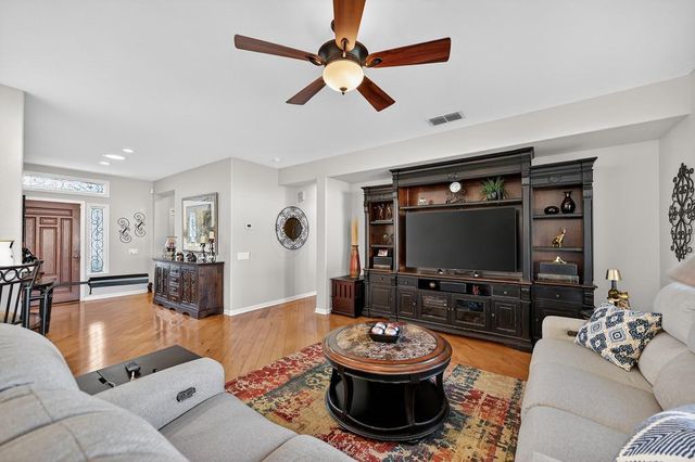 2241 Stepping Stone Ln, Lincoln, CA 95648