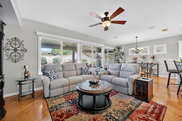 2241 Stepping Stone Ln, Lincoln, CA 95648