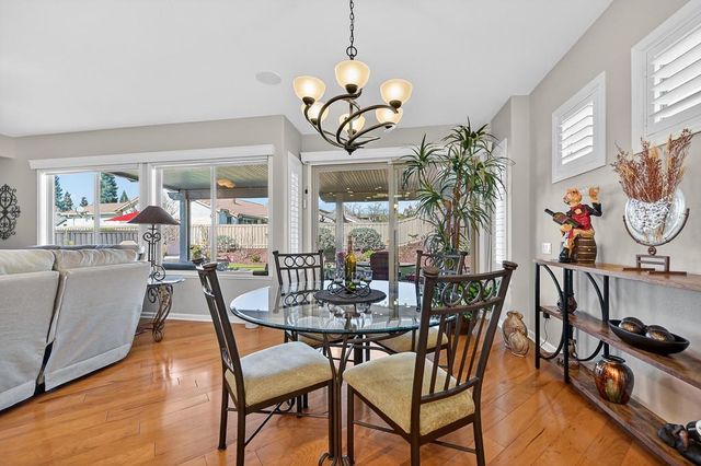 2241 Stepping Stone Ln, Lincoln, CA 95648