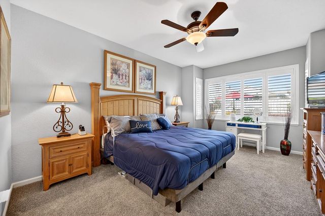 2241 Stepping Stone Ln, Lincoln, CA 95648