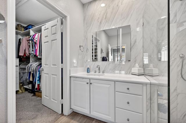 2241 Stepping Stone Ln, Lincoln, CA 95648