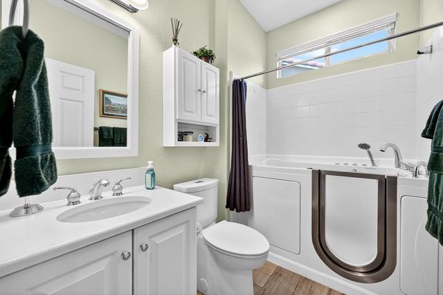 2241 Stepping Stone Ln, Lincoln, CA 95648