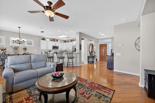 2241 Stepping Stone Ln, Lincoln, CA 95648