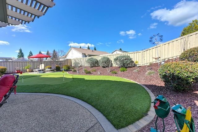 2241 Stepping Stone Ln, Lincoln, CA 95648