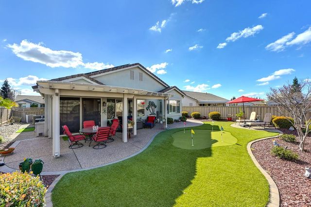 2241 Stepping Stone Ln, Lincoln, CA 95648