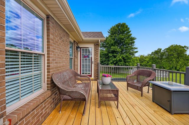 416 Hunters Run Drive, Richmond, KY 40475