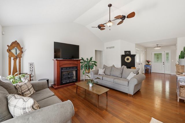 416 Hunters Run Drive, Richmond, KY 40475
