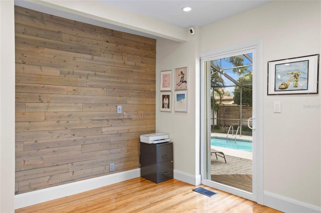 5101 W PLATT STREET, Tampa, FL 33609