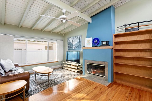 5101 W PLATT STREET, Tampa, FL 33609