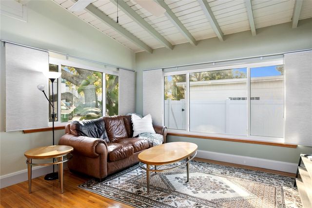 5101 W PLATT STREET, Tampa, FL 33609