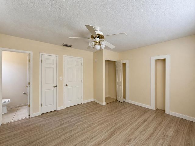 3941 NW 36th Terrace, Lauderdale Lakes, FL 33309