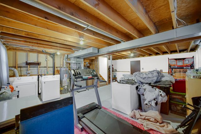 407 Aspen Street, Hebron, IN 46341