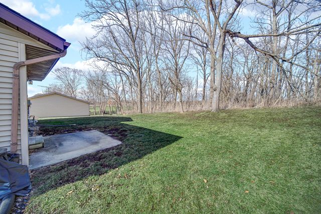 407 Aspen Street, Hebron, IN 46341