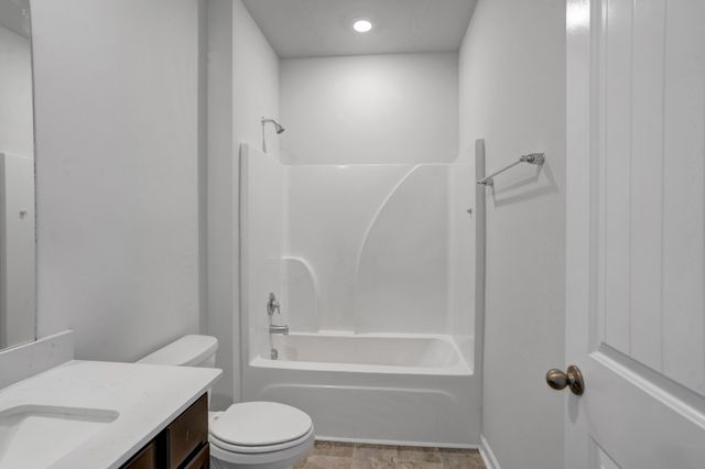 7452 Brady Ln, Antioch, TN 37013