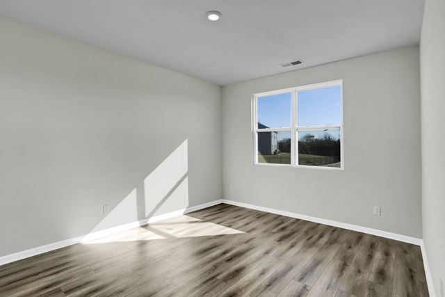 7452 Brady Ln, Antioch, TN 37013