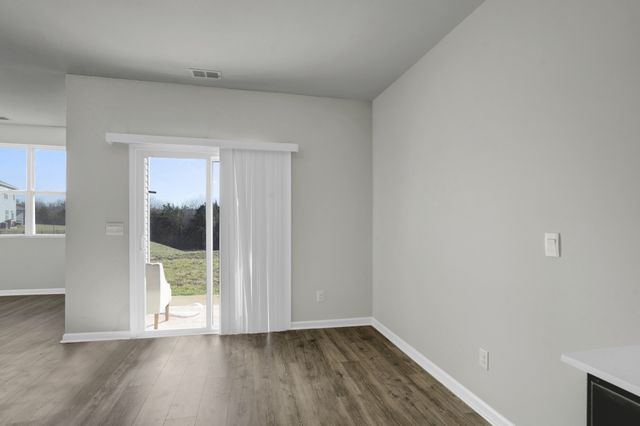 7452 Brady Ln, Antioch, TN 37013