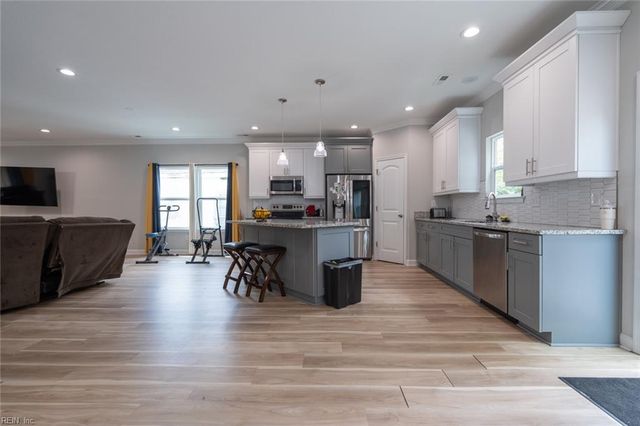 1710 Atlanta AVE, Portsmouth, VA 23704