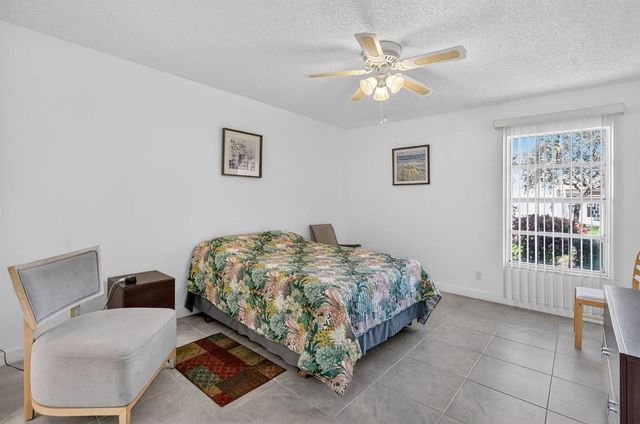 9110 Fairbanks Lane 5, Boca Raton, FL 33496