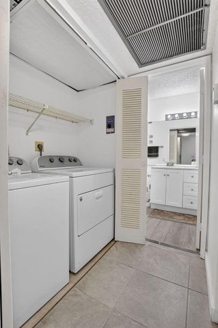 9110 Fairbanks Lane 5, Boca Raton, FL 33496