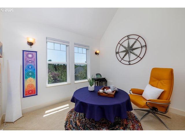 2303 Nw STIMPSON Ln, Portland, OR 97229