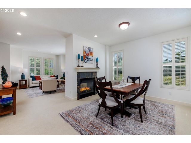 2303 Nw STIMPSON Ln, Portland, OR 97229