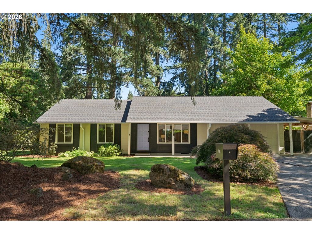 5253 TIMBERGROVE St, Lake Oswego, OR 97035