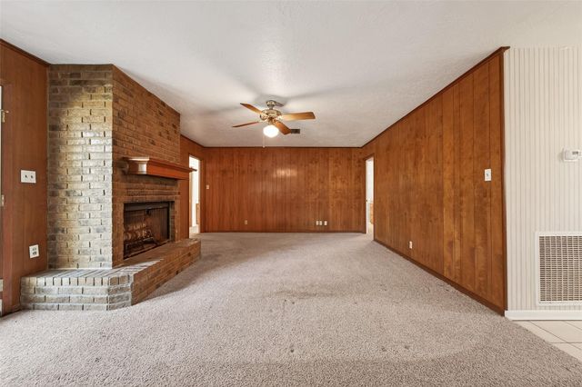 1215 Easy Street, Rosenberg, TX 77471