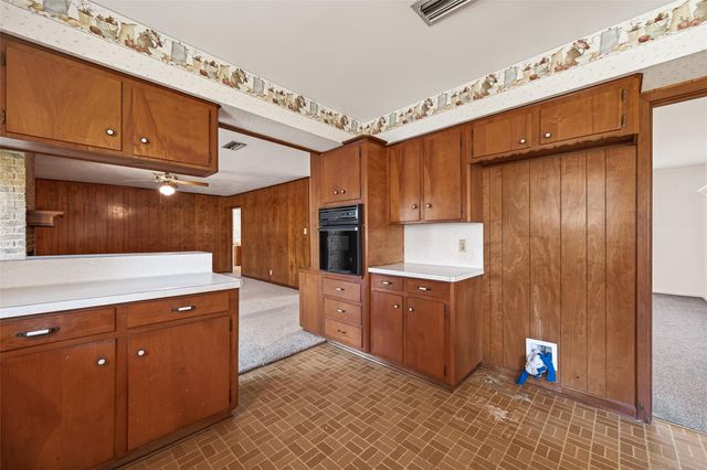 1215 Easy Street, Rosenberg, TX 77471