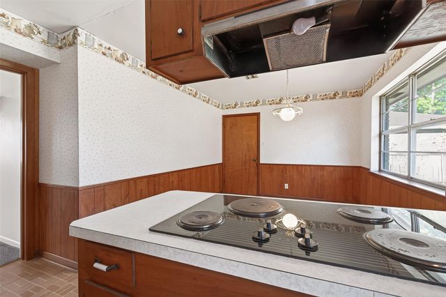 1215 Easy Street, Rosenberg, TX 77471