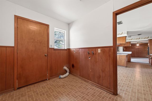 1215 Easy Street, Rosenberg, TX 77471