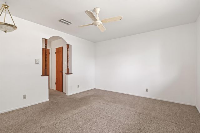 1215 Easy Street, Rosenberg, TX 77471