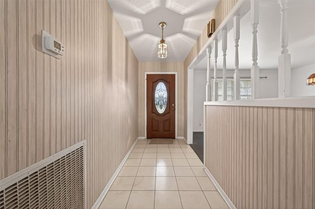 1215 Easy Street, Rosenberg, TX 77471