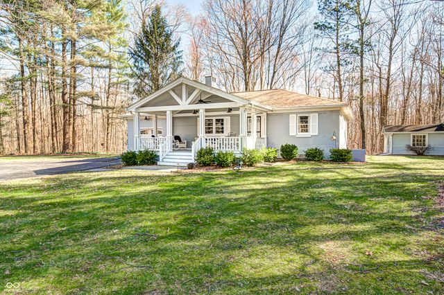 9525 N Lick Creek Road, Morgantown, IN 46160