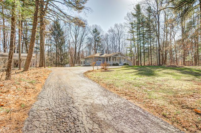 9525 N Lick Creek Road, Morgantown, IN 46160