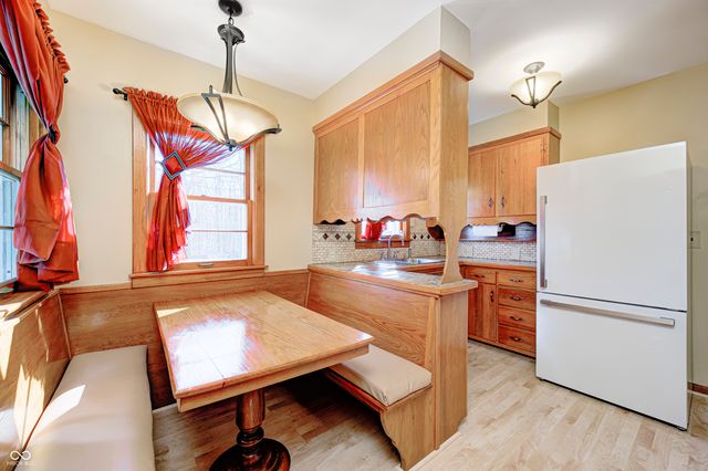 9525 N Lick Creek Road, Morgantown, IN 46160