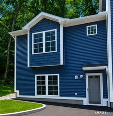 91 Taft Point 6, Waterbury, CT 06701