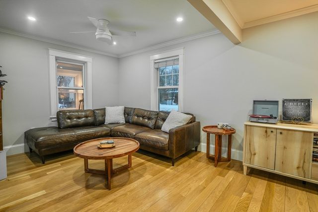 1 Linden Street, Woburn, MA 01801