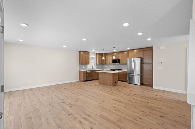 820 26th Avenue NE, Minneapolis, MN 55418