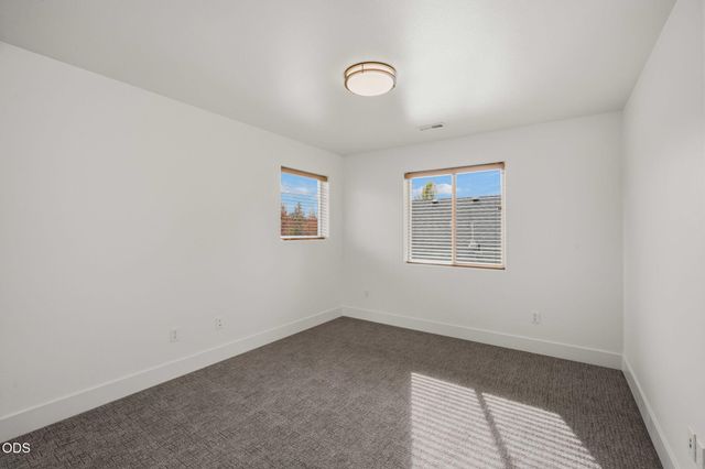 19564 Sager Loop, Bend, OR 97702