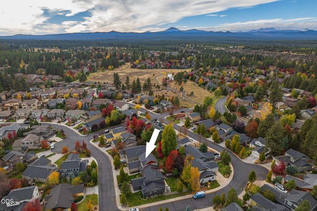 19564 Sager Loop, Bend, OR 97702