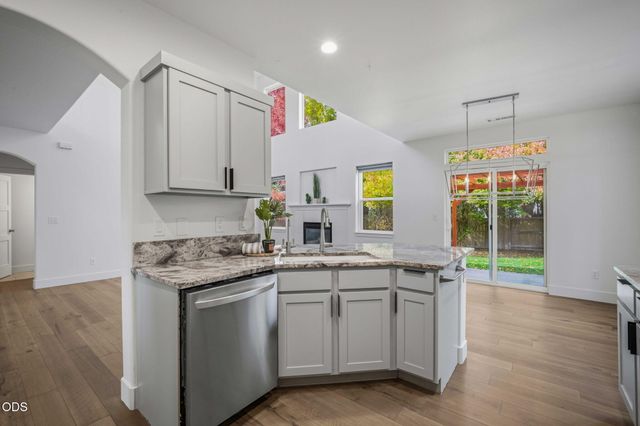 19564 Sager Loop, Bend, OR 97702