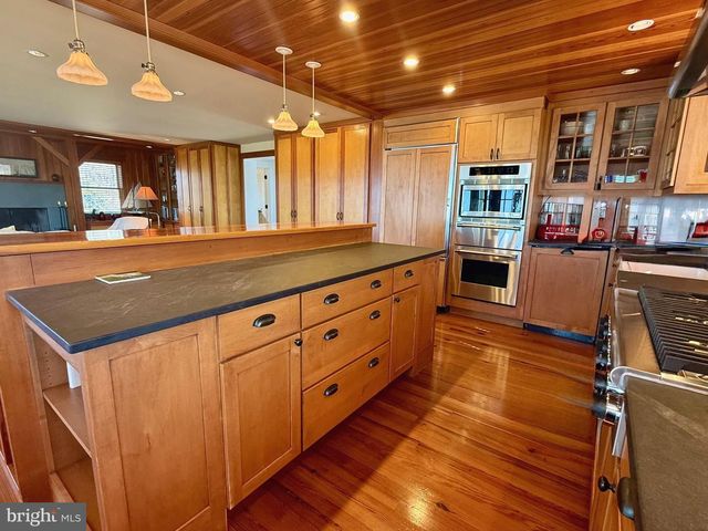 16530 PINEY POINT RD, Piney Point, MD 20674