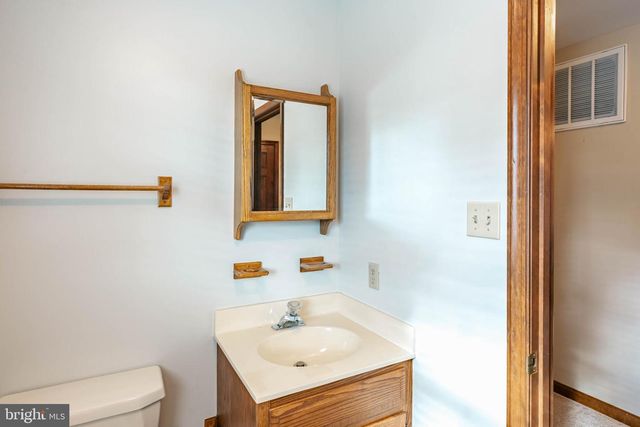 6 LITTLE CREEK LN, Fredericksburg, VA 22405