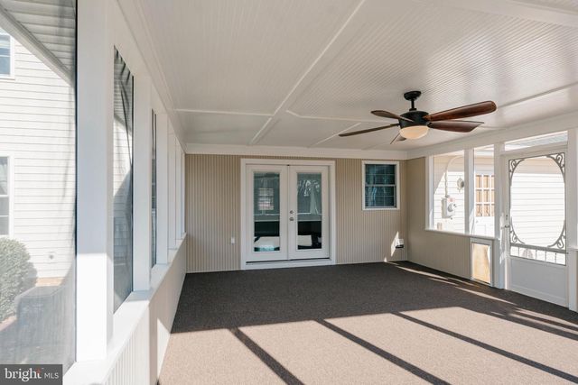 6 LITTLE CREEK LN, Fredericksburg, VA 22405