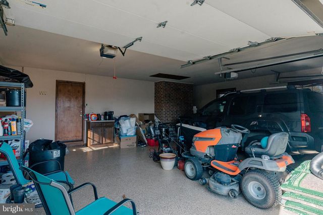 6 LITTLE CREEK LN, Fredericksburg, VA 22405