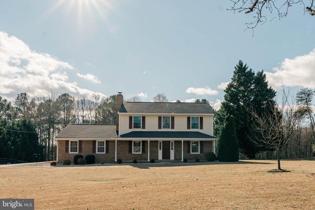 6 LITTLE CREEK LN, Fredericksburg, VA 22405