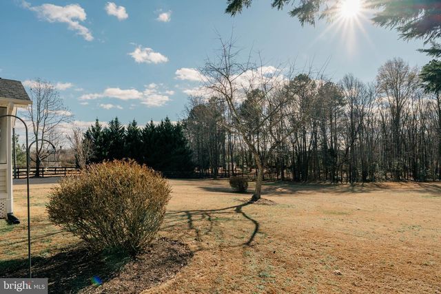 6 LITTLE CREEK LN, Fredericksburg, VA 22405